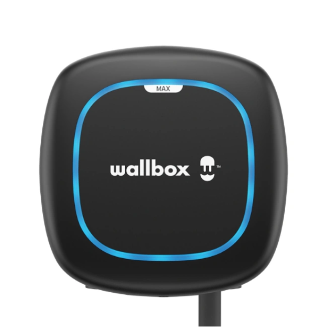 Stilren produktbild av Wallbox Pulsar Max laddbox med hög prestanda.